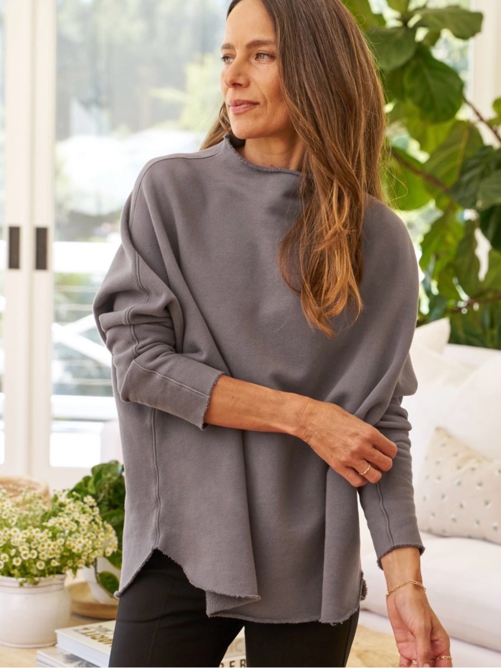 Frank & Eileen Effie Long-Sleeve Funnel Neck Capelet Grey Size Medium EUC